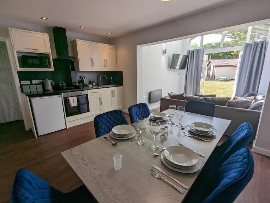 Stoneleigh Cottage #10 Сітон Екстер'єр фото
